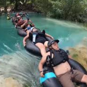 Aventura en Tubbing Cascada El Meco